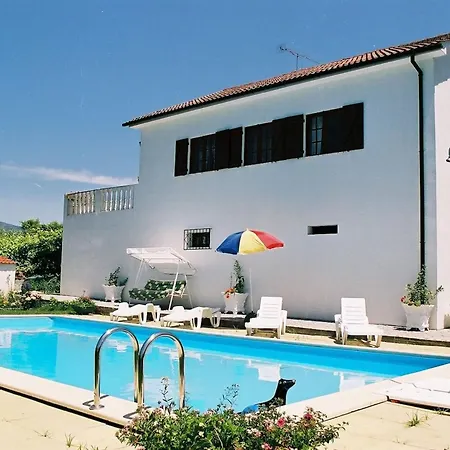 Charming House In With Shared Pool Casa vacanze *